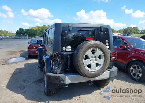 2014 Jeep Wrangler Unlimited Sahara from USA, damaged, VIN 1C4BJWEG9EL292753